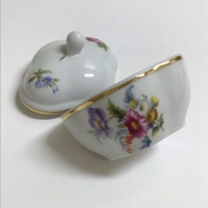 Richard Ginori Italy Porcelain Oval Trinket Box w/Lid White Pear Finial Vintage